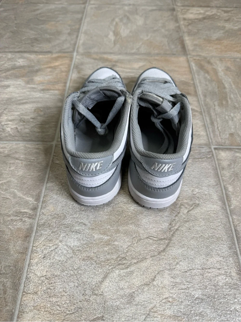 Nike Dunk Lows White Smoke Grey PS Shoe Size 2Y Gray FB9109-123 Preowned